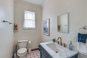 Walk to Everything! Historic Billings Home w/ Deck