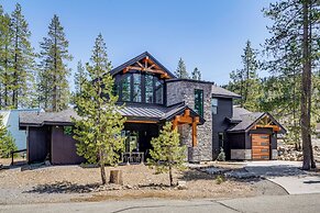 Mountain Modern and Spacious, Close to Everything!
