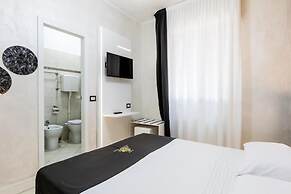 La Tour Palace Hotel & Restaurant