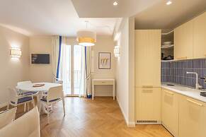 A'mare Luxury Apartments