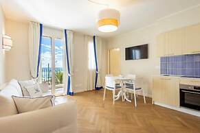 A'mare Luxury Apartments