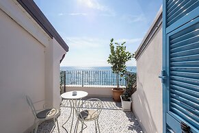A'mare Luxury Apartments