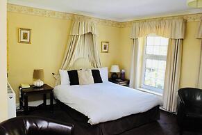 Ty Newydd Country Hotel