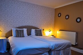 Ty Newydd Country Hotel