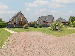 James Ville Marina Lodge 14