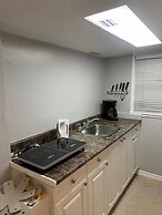 Prime Location Studio With Separate Amenities