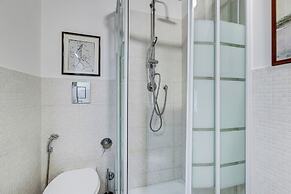 Charming Apt with Garden and Park