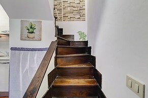 Charming Apt with Garden and Park