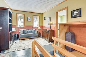 Dock & Views! Lakeside Family Escape in Wilton