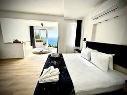 Azure Palm Resort