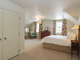 Schiehallion House