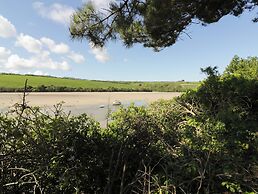 Fistral Palms 2