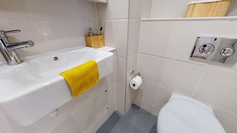 Student Only The Pad