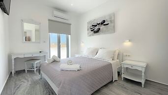 DL Santorini