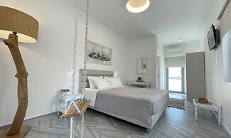 DL Santorini