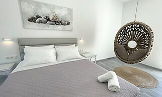 DL Santorini