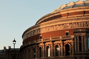 Six Senses London