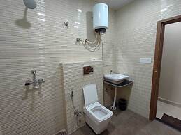 Aura Resorts