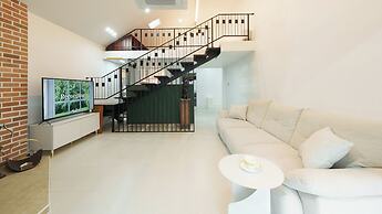 Gapyeong Hotel Forest Hue Pension