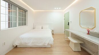 Gapyeong Hotel Forest Hue Pension