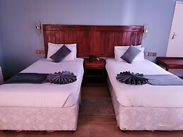 Hotel Redcliff