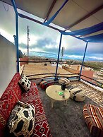 tayri surf house