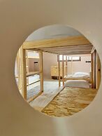 tayri surf house