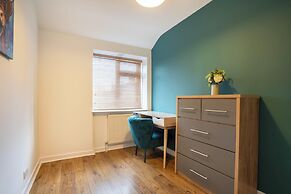 10 Mins to Aberdeen City Centre - Parking - Garden