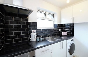 Coventry Road Studio Flat