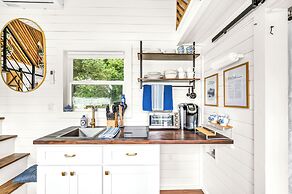 New England Tiny Home Experience: Coffee & More!