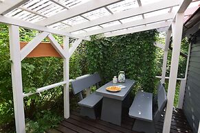 Comfortable Holiday Homes With a Beautiful Garden