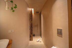 Essenza Boutique Apartments