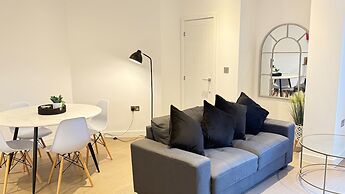 1 Bed - Sleeps 2 - City Centre - Free Parking