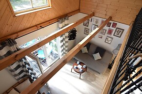 House With Private Garden and Sauna