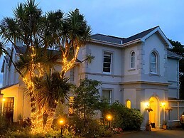 Muntham Deluxe Apartment 3