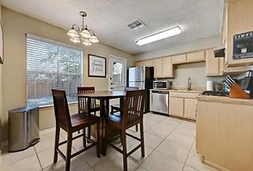 Modern Pflugerville Home Near Austin