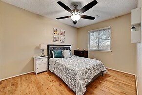 Modern Pflugerville Home Near Austin