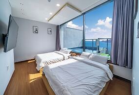 Le Grand Bleu Resort