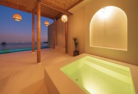 Le Grand Bleu Resort