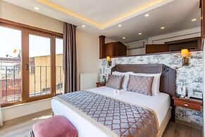 Menar Hotel & Suites