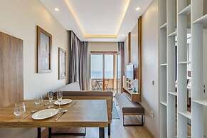 Menar Hotel & Suites