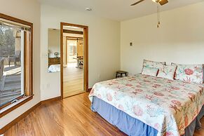 Steps to Private Beach: Martha's Vineyard Escape!