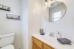 Visit Route 66! Pet-friendly Joplin Gem w/ Yard