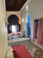 Riad borj blue