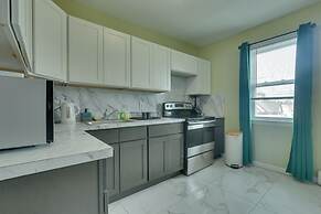 Explore Nyc, Parks & Beaches! Top-floor Apt