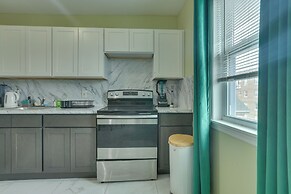Explore Nyc, Parks & Beaches! Top-floor Apt