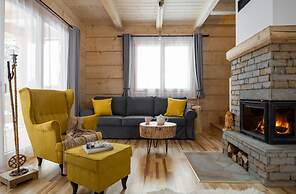 Comfortable Holiday Home, 3 Bedrooms, Fireplace