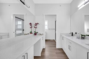 yyc villas