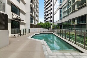 Sleek 2BRM Apartment at Aqua Newstead