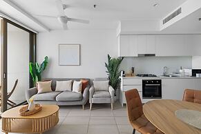 Sleek 2BRM Apartment at Aqua Newstead